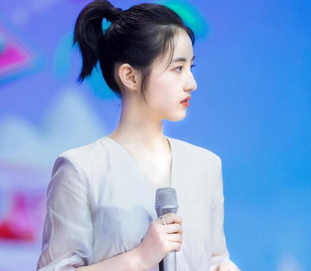 张子枫喜欢女生吗(吴磊张子枫谈恋爱了吗) 张子枫喜欢女生吗(吴磊张子枫谈恋爱了吗)